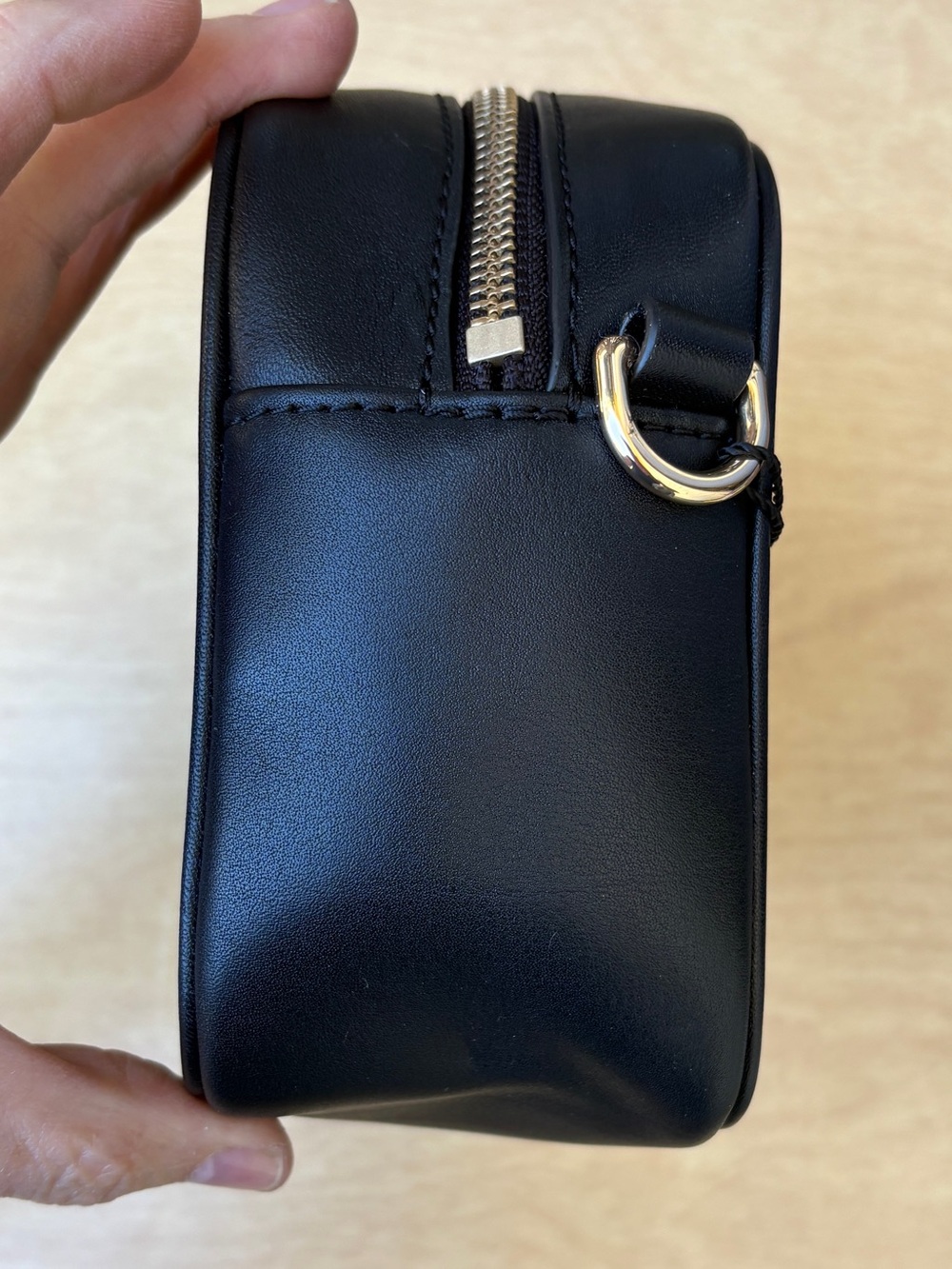 Marc Jacobs Flash Leather Bag In Black/Gold Spellout NWT (Missing Strap) - Picture 8 of 16